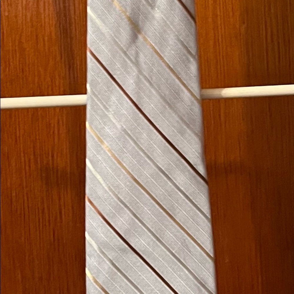 Claiborne silk tie